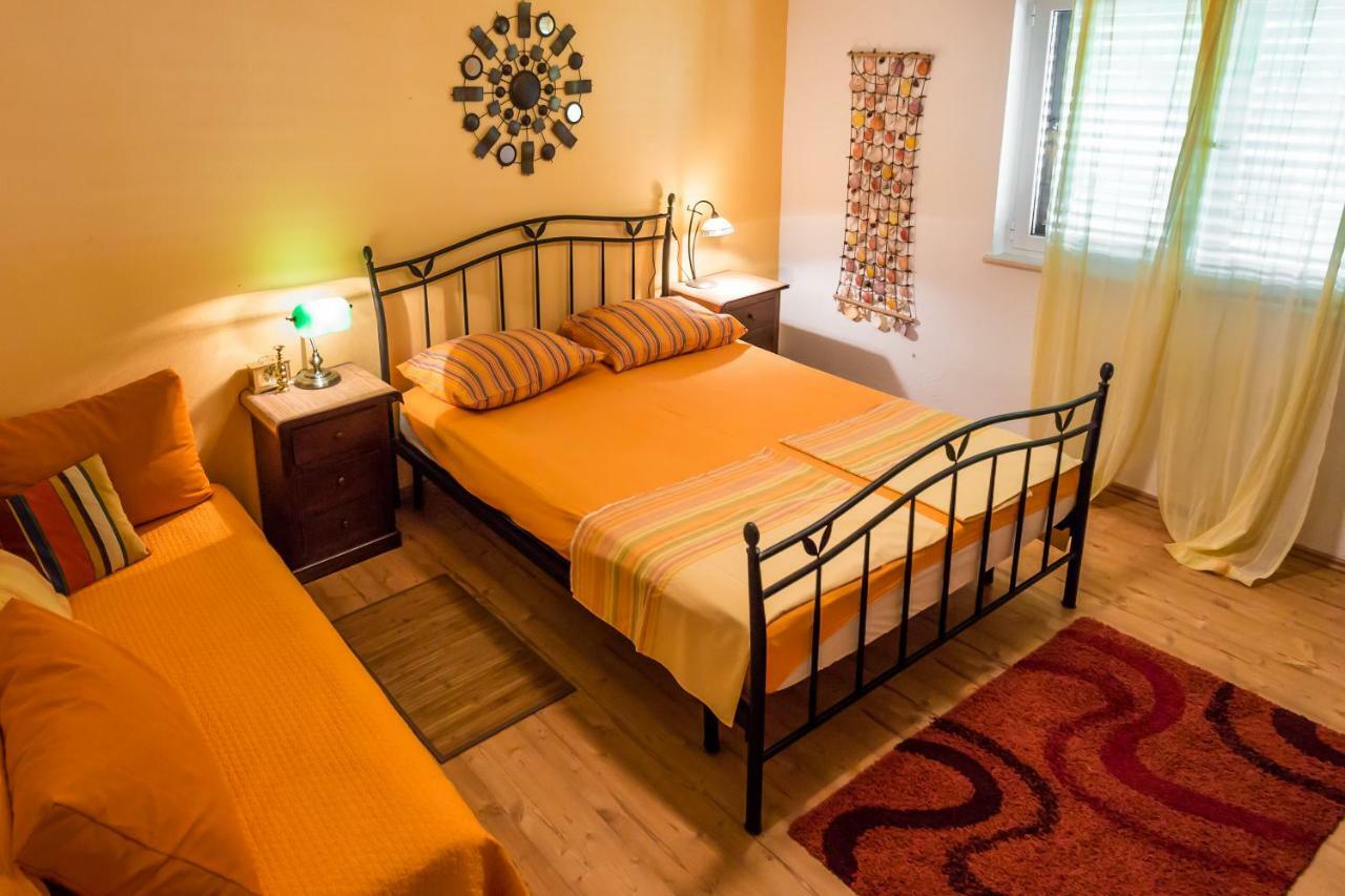 Holiday Home Jovis Дрвеник Екстер'єр фото